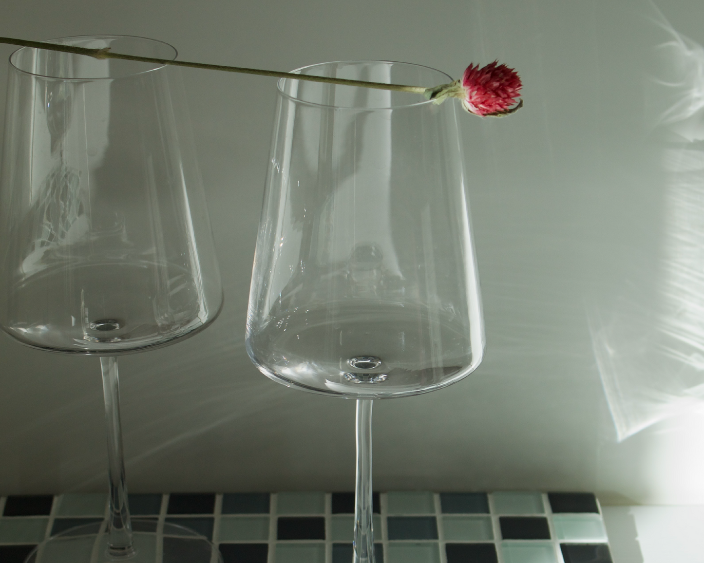 B&W Glass Tile Tray